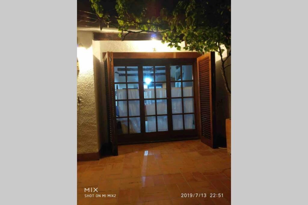 Casita Blanca Con Fibra Optica Y Piscina Cominutaria Villa Tossa de Mar Exterior photo