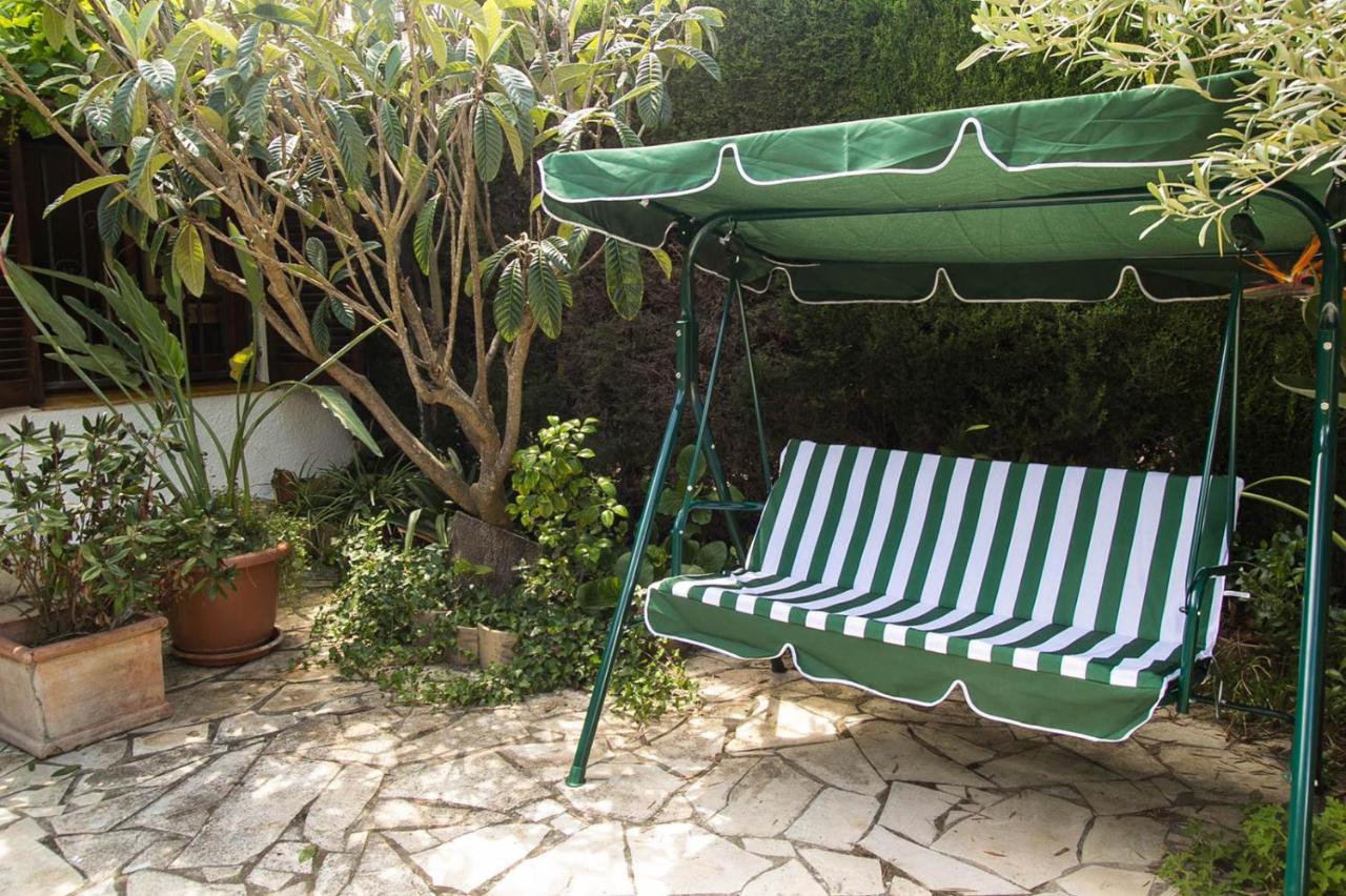 Casita Blanca Con Fibra Optica Y Piscina Cominutaria Villa Tossa de Mar Exterior photo